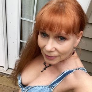 Meet your Posher, Posh